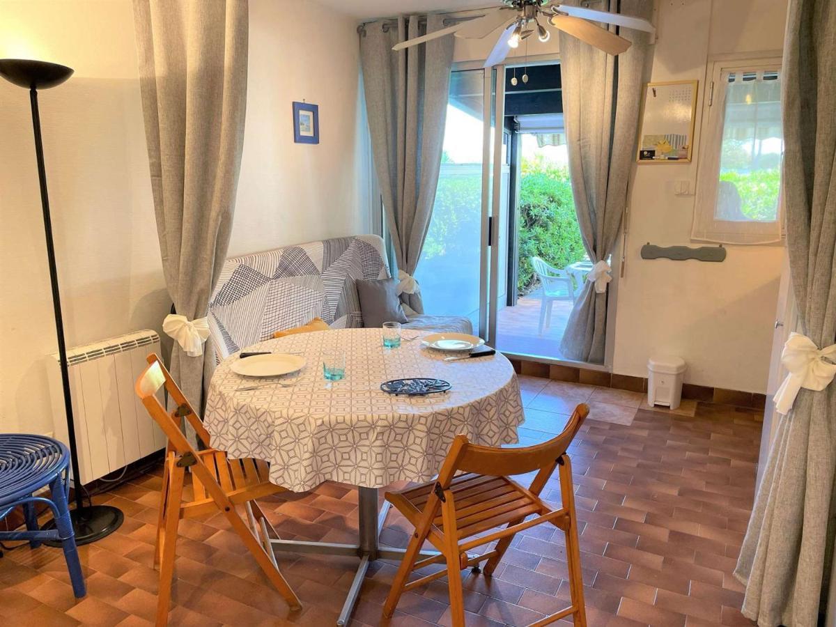 Studio Rdc Avec Piscine, A 600M De La Plage Et A Deux Pas Du Port - Cap D'Agde - Fr-1-249-369 外观 照片